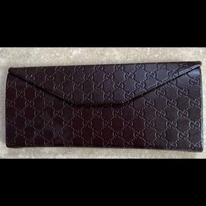 Gucci - authentic trifold glass case pristine